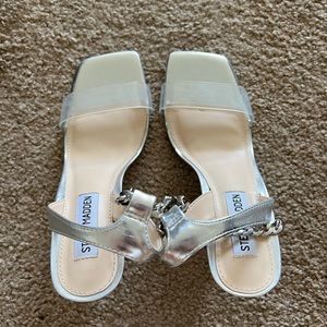 Steve Madden Silver heels